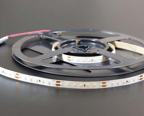 2216 140led/m 24v led strip