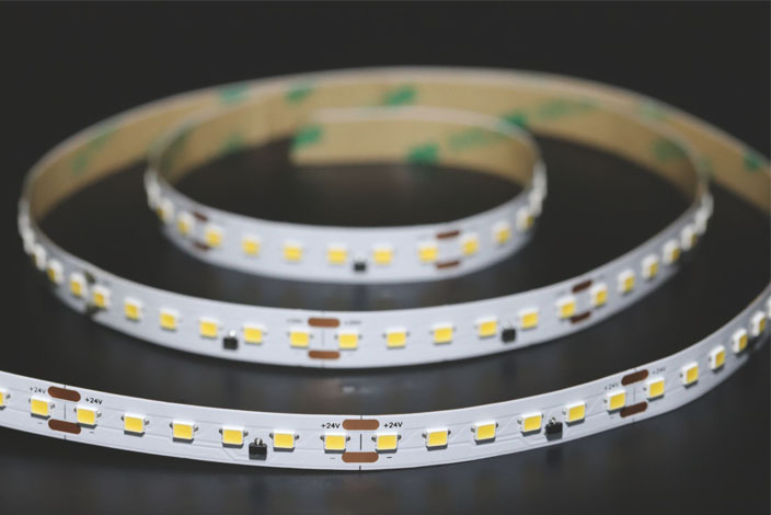 3040 120led/m 24v 9.6w led strip